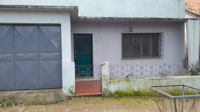 Casa - Aluguel - Divisa - Santana do Livramento - RS