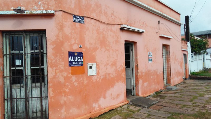 Casa Comercial - Aluguel - Centro - Sant'ana do Livramento - RS