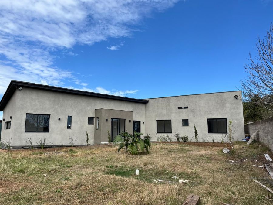 Casa - Aluguel - Prado - Santana do Livramento - RS